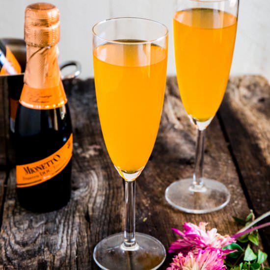 Passion Fruit Prosecco Mimosa