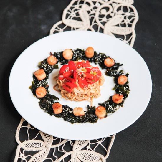 Scallops with Asian Noodles
