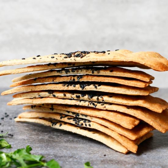 Cheezy Vegan Crackers