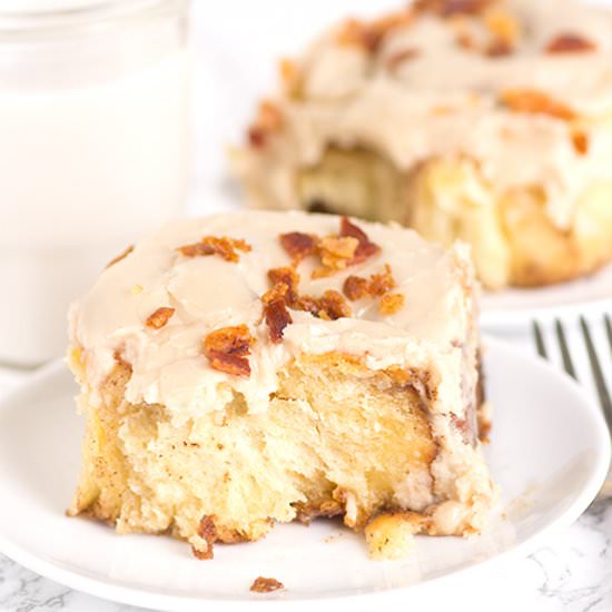 Maple Bacon Overnight Cinnamon Roll
