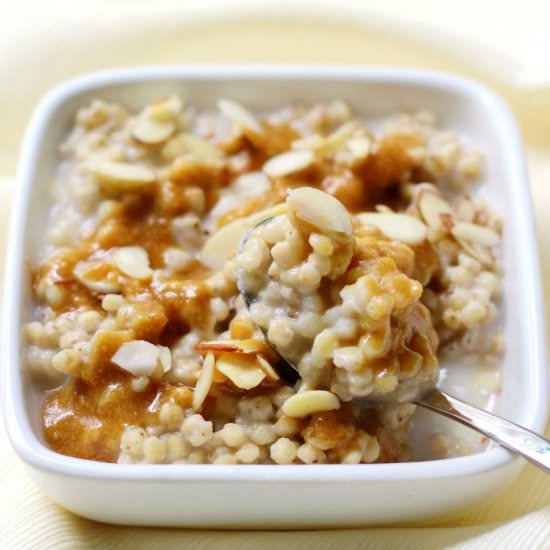 Caramel Almond Sorghum Porridge