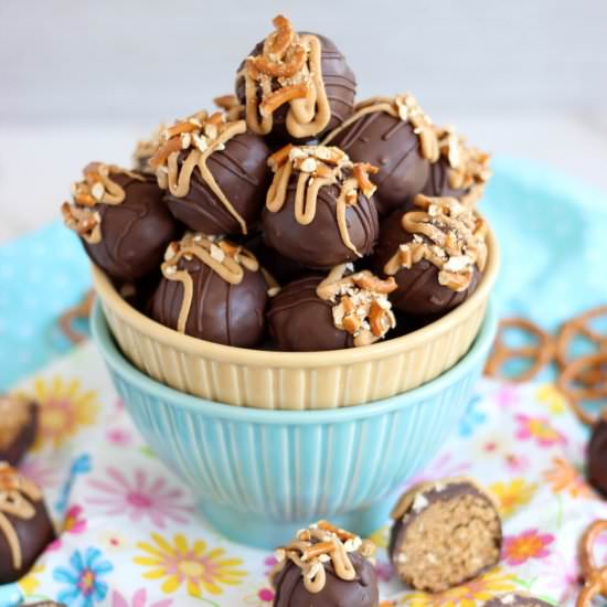 Peanut Butter Pretzel Truffles