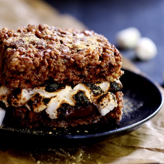 Smores Stuffed Chocolate Krispie Tr