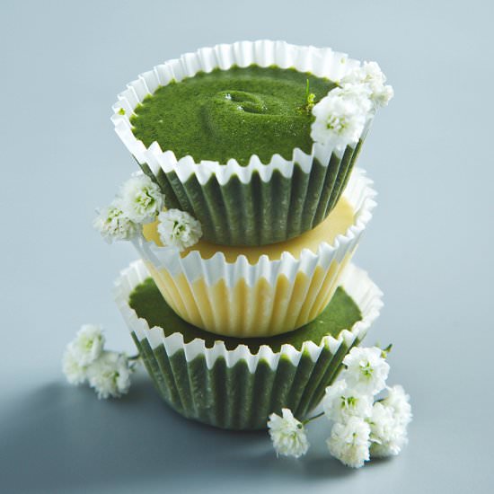 WHITE CHOCOLATE CUPS