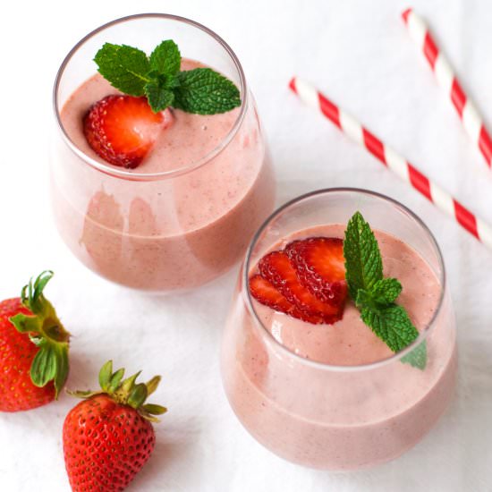 Strawberry Mint Smoothie