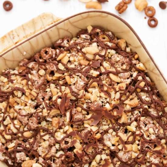 Chocolate Peanut Butter Cereal Bars