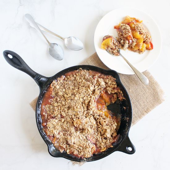 Cinnamon Oat Peach Crumble