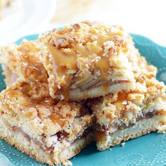 Salted Caramel Apple Pie Bars