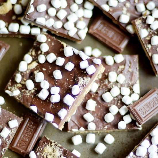 S’mores Graham Cracker Toffee