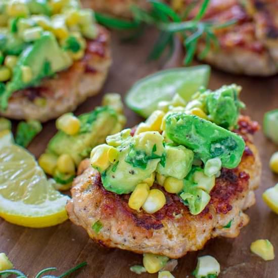 CHICKEN BURGERS WITH AVOCADO SALSA