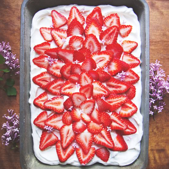 Strawberry Cream Sheet Cake
