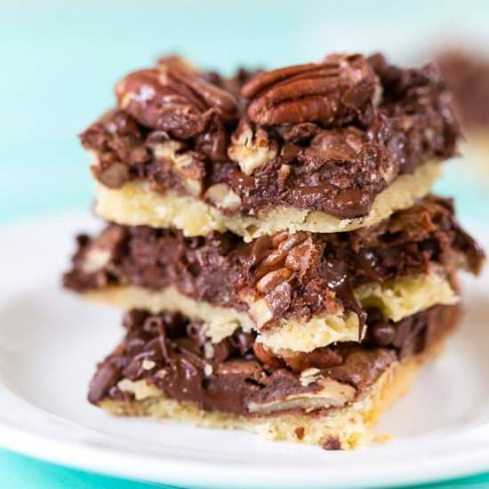 Chocolate Pecan Pie Bars