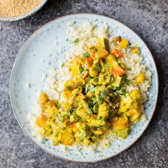 Turmeric Coconut Vegetable Curry
