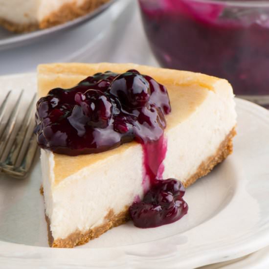 Vegan New York Style Cheesecake