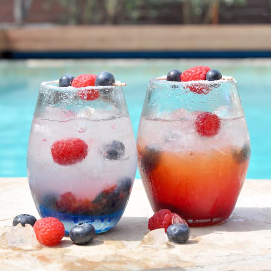 Berry Sparkler Cocktail