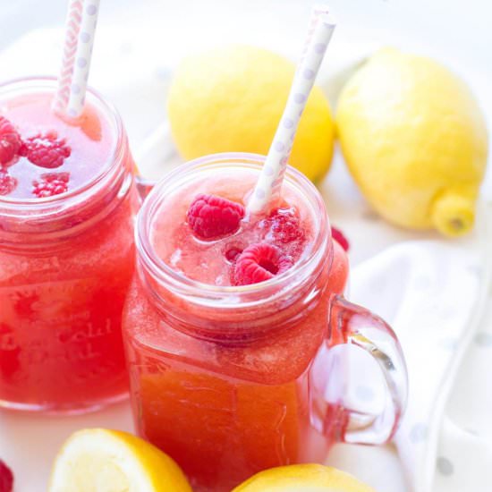 Peach Raspberry Lemonade