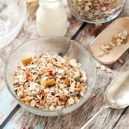 Pineapple Muesli