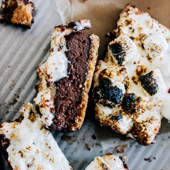 Fudgy S’mores Bars