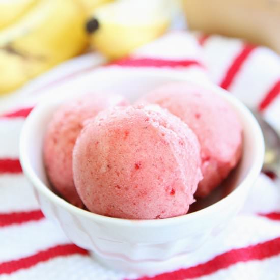 Strawberry Banana Ice Cream
