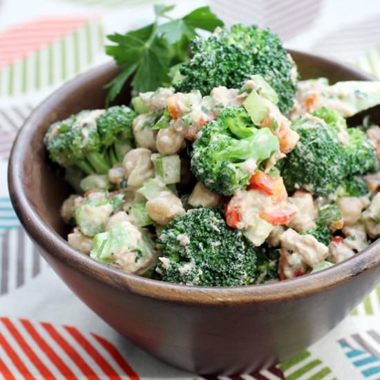 Tuna, Chickpeas and Broccoli Salad