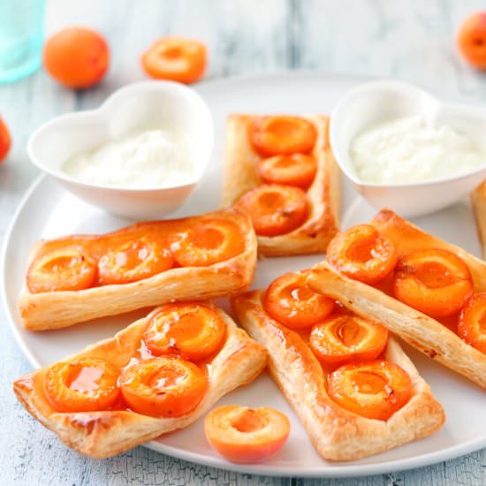 Apricot Puff Pastry