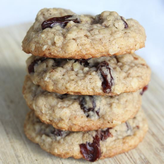 Oatmeal Raisin Cookies