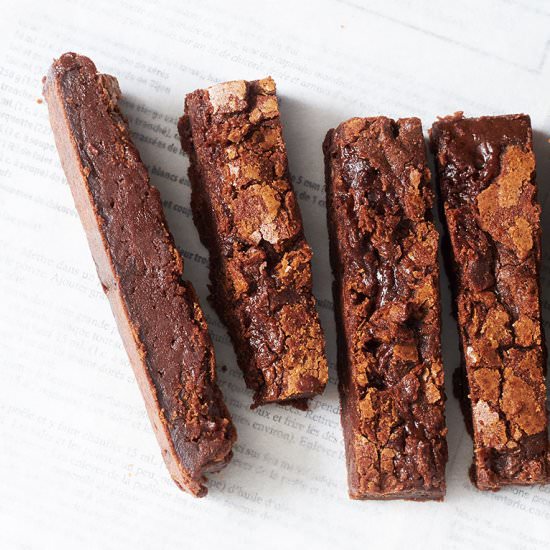 Rave-Worthy Brownie Bars