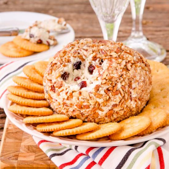 Honey Berry Blue Cheese Ball