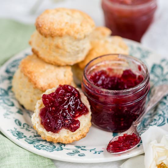Lemon Mascarpone Scones