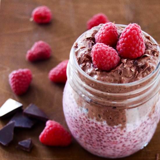 Chocolate Raspberry Chia Pudding