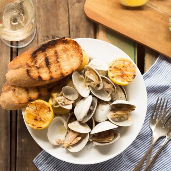 Beer Steamed Clams