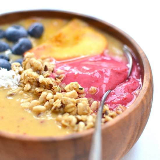 Peach Melba Smoothie Bowl