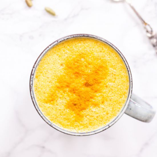 Turmeric Latte (Golden Milk)