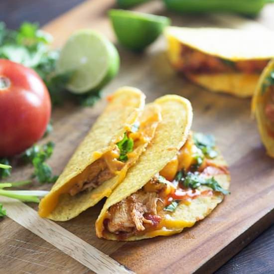 Slow Cooker Chicken Tacos