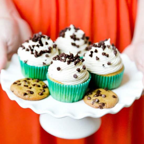 Chocolate Chip Cookie Dough Cupcake