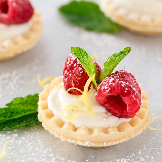 White Chocolate Lemon Cheesecake