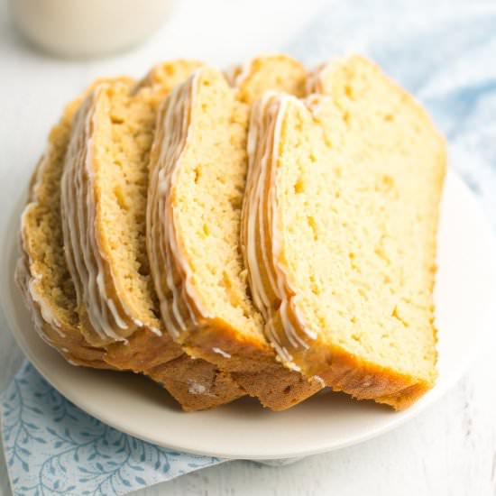Greek Yogurt Lemon Pound Cake