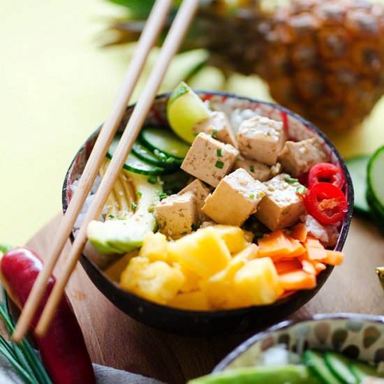 Vegetarian Pineapple Poke Bowls