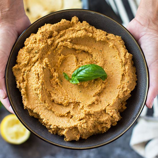 Sun-Dried Tomato Basil Hummus