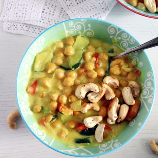 Vegan Zucchini Cashew Curry