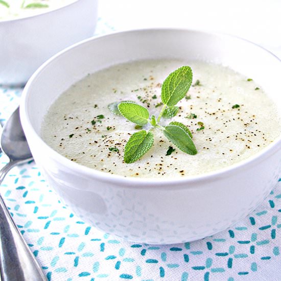 Creamy Roasted Garlic & Onion Soup