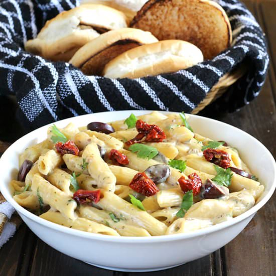 Pasta In Homemade White Sauce