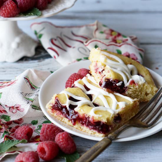 Raspberry Cream Cheese Squares