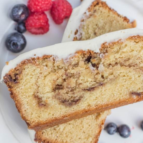 Cinnamon Roll Pound Cake