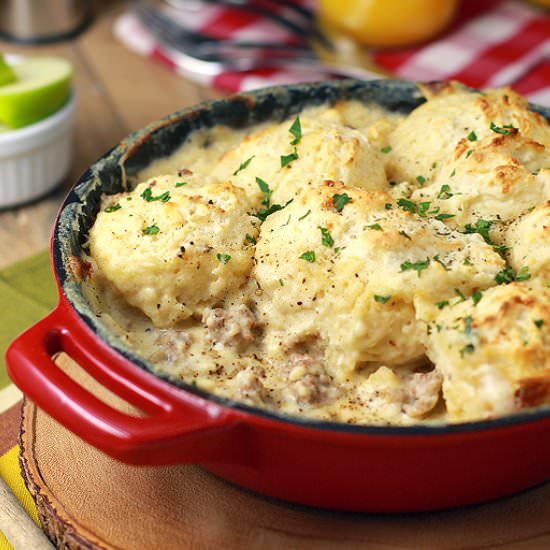 Sausage Gravy and Biscuit Skillet