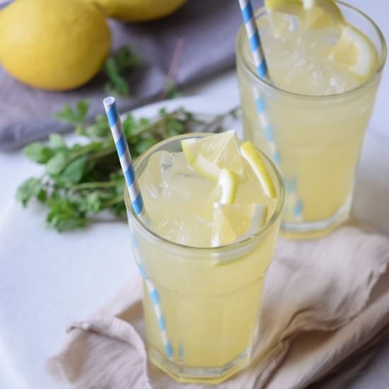 Easy Peach Lemonade Recipe