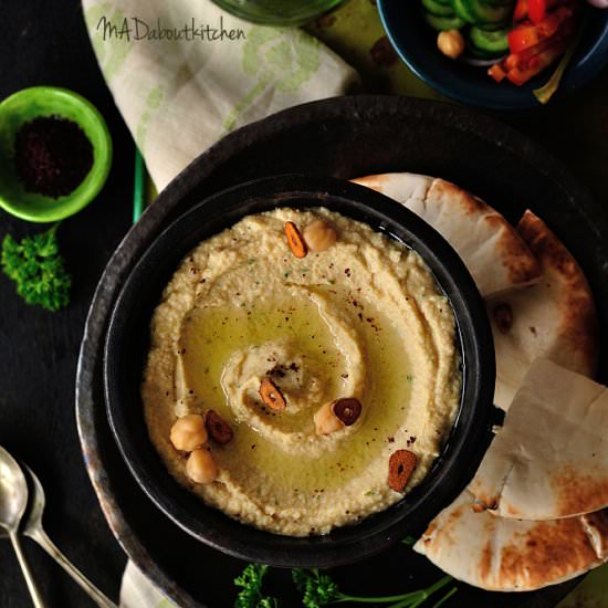 Garlic Hummus