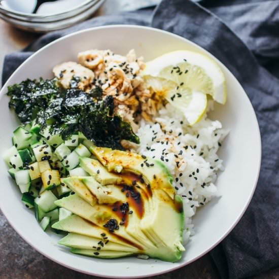 Salmon roll sushi bowl