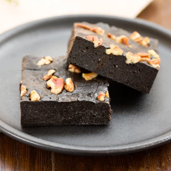 Instant, No-Bake Brownie Fudge Bars