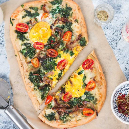 Spinach and Egg Breakfast Pizza
